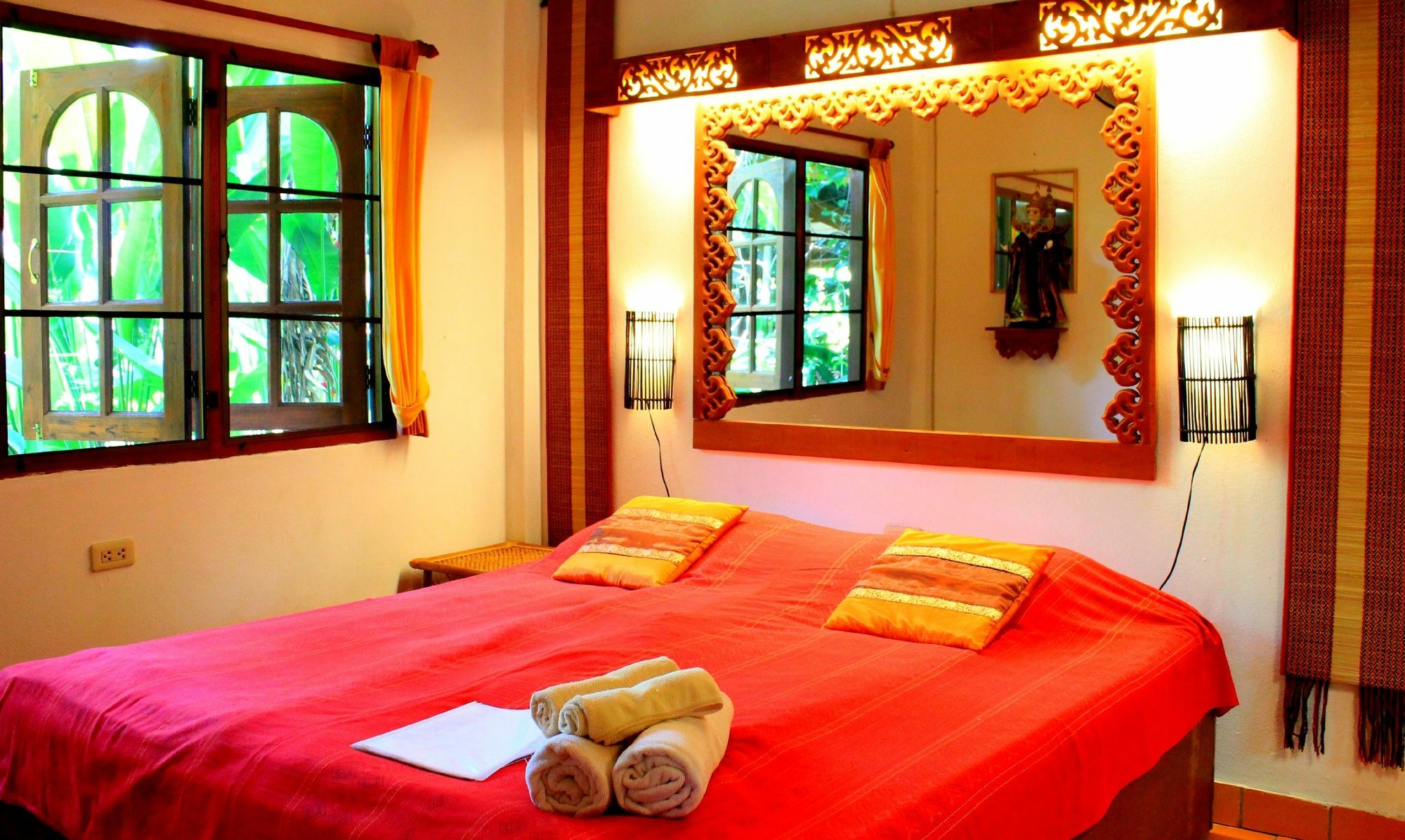 Hotel Secret Garden Chiangmai San Kamphaeng Exterior foto
